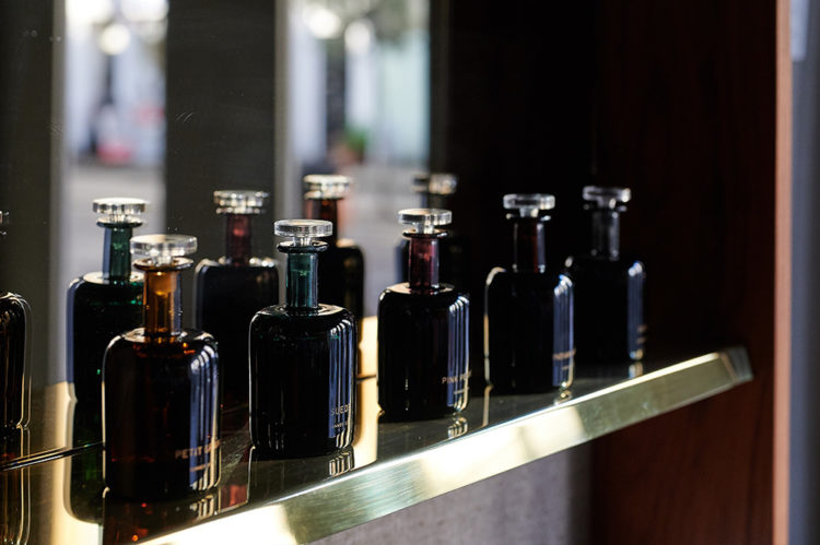 The Garnered - Studio The Garnered Perfumer H 12