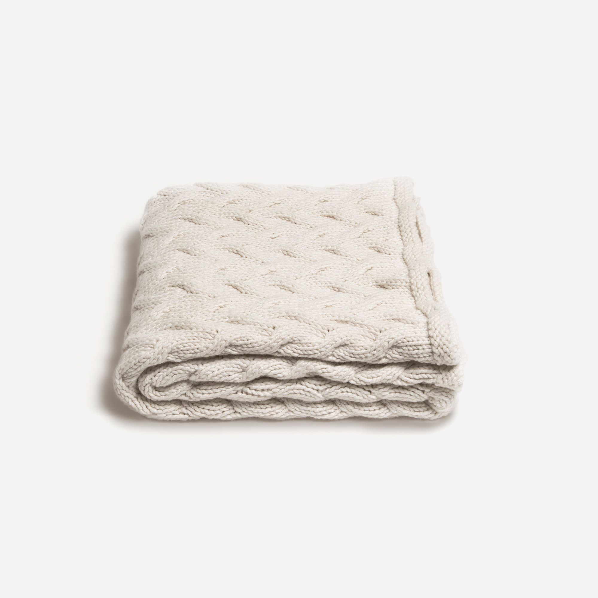 Hand-knitted Sabbia Pure Cashmere Pearl White Throw - Sabbia Adrienne Rogers Textiles The Garnered 010 Hi
