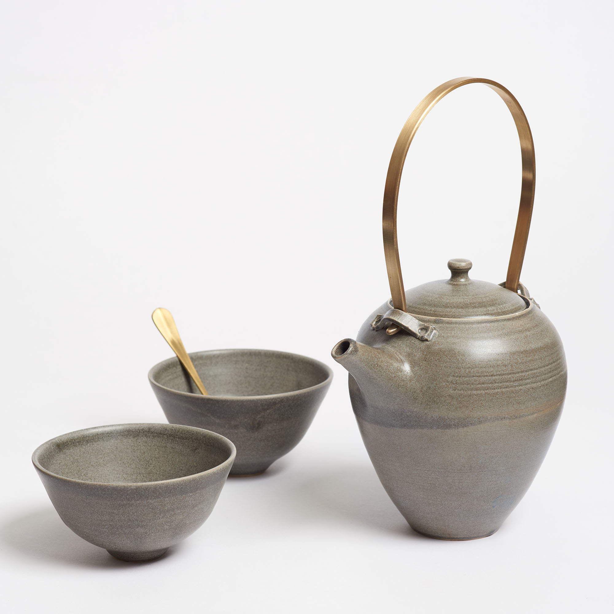 Tall Dark Grey Handmade Stoneware Teapot and Tea Bowl Set - Arielle De Gasquet Handmade Teapot Bowl Set Grey The Garnered