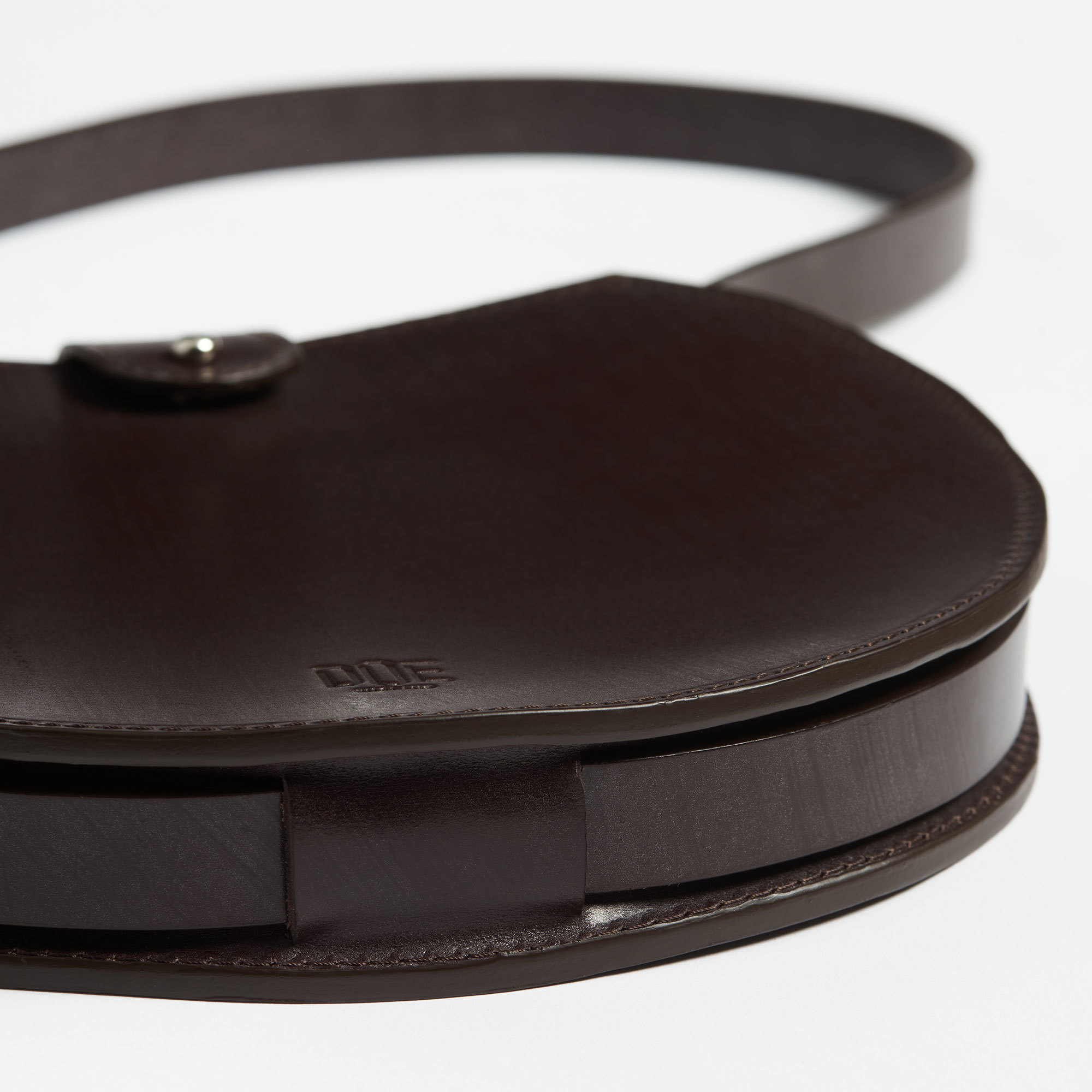 Hand-Crafted Leather Mini Circle Bag - Doe Leather The Garnered Inset Bag Detail