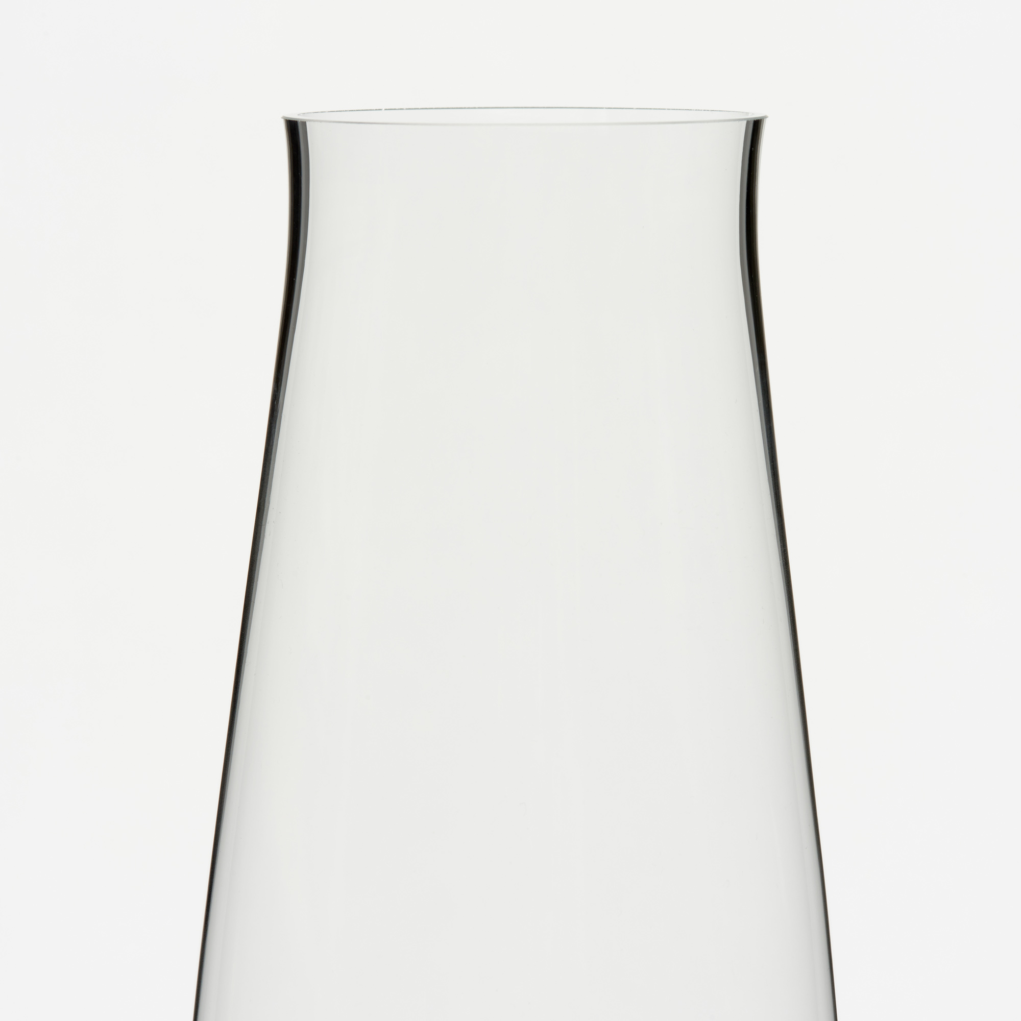 Blue Hill Crystal Magnum Decanter - Bluehill Red Wine Decanter Deborah Ehrlich Glassware The Garnered 3