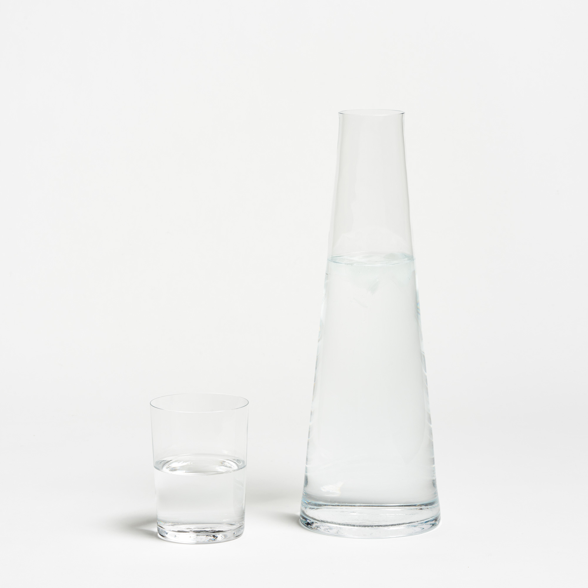 Blue Hill Crystal Water Decanter - Bluehill Water Decanter Deborah Ehrlich Glassware The Garnered 11