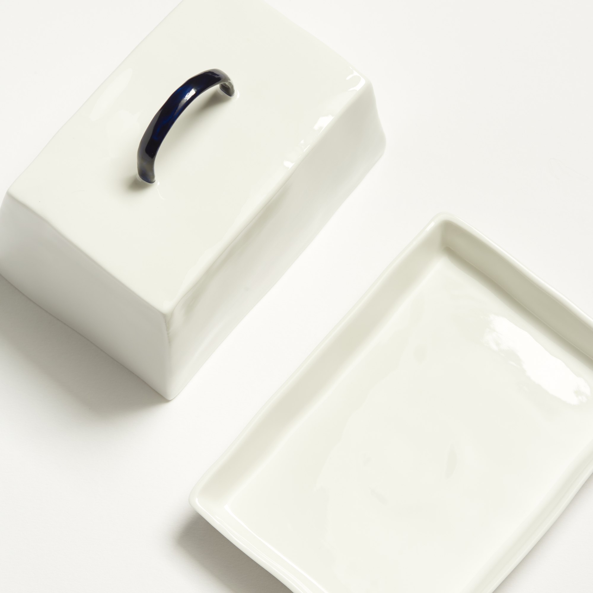 White Fine Bone China Butter Dish with Cobalt Blue Handle - Butter Dish Feldspar Ceramics The Garnered 10