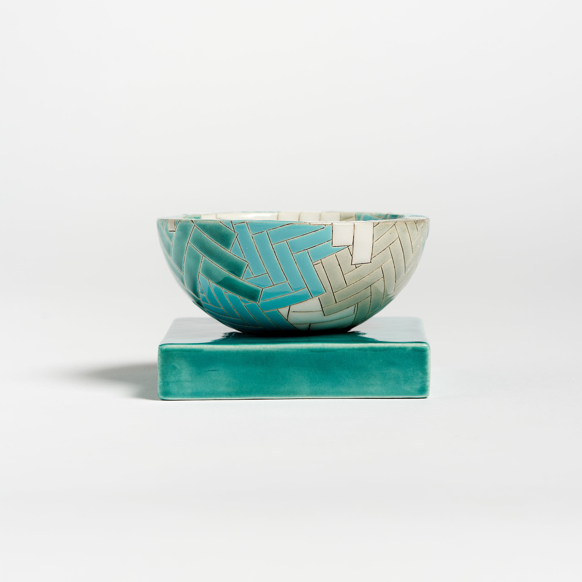 Hand-Crafted Small Ceramic 'Gathering' Bowl - Tresness - Frances Priest Fine Ceramics Gathering Bowl Tresness The Garnered Front