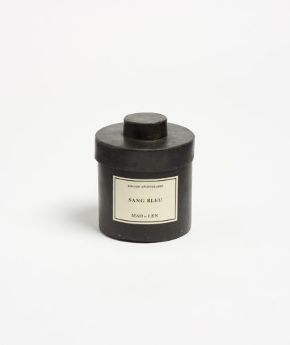 The Garnered - Sang Bleu Black Classic Candle Mad Et Len Candles The Garnered 6