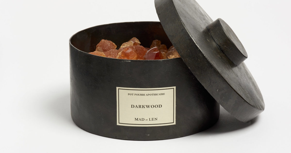 Mad et Len Amber Pot Pourri – Darkwood | The Garnered