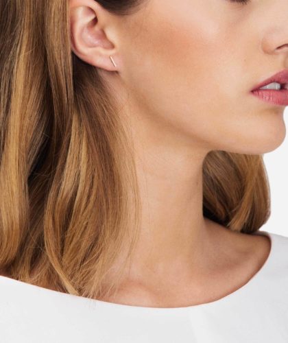 The Garnered - Small Gold Bar Earrings Rebecca Peacock Jewellery The Garnered 6