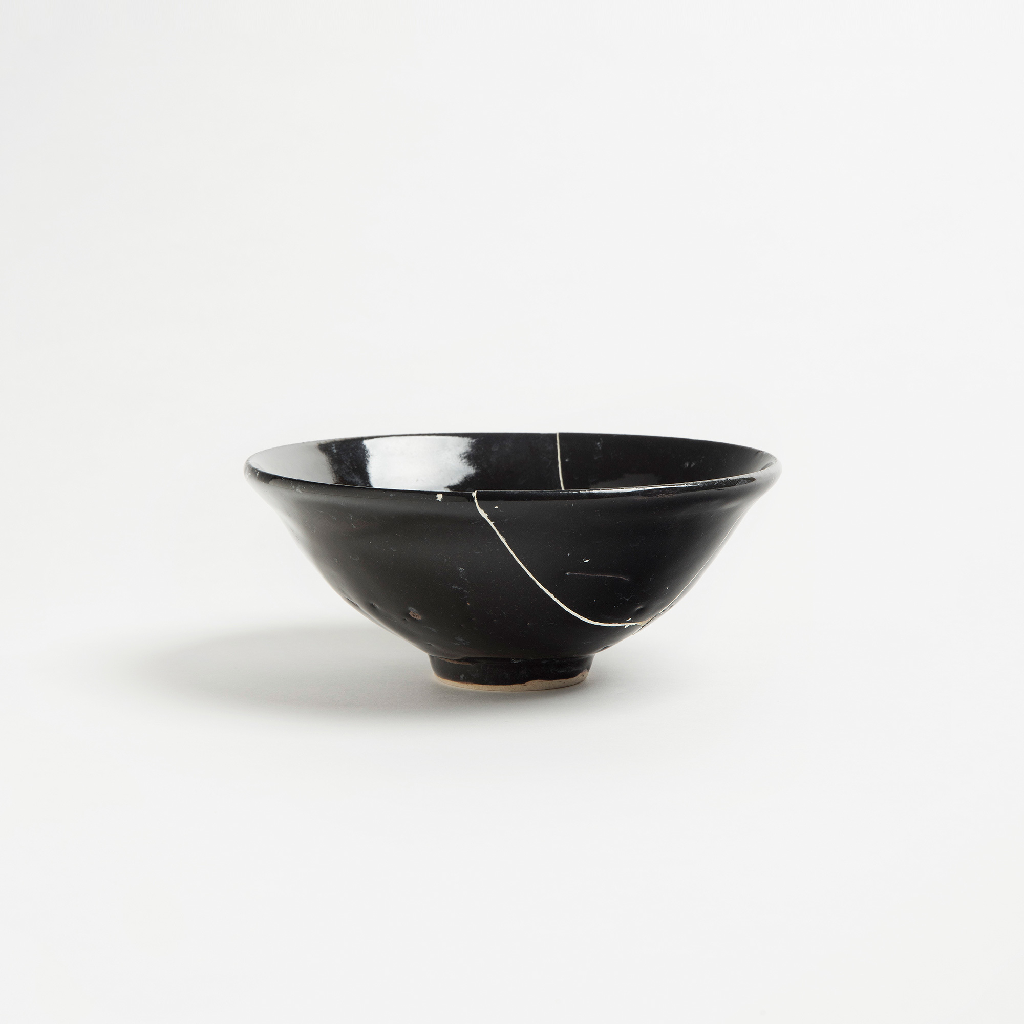 Black Fracture Bowl No. 3 Unique Piece - Black Fracture 3 Series Bowl Romy Northover Ceramics The Garnered 72 2