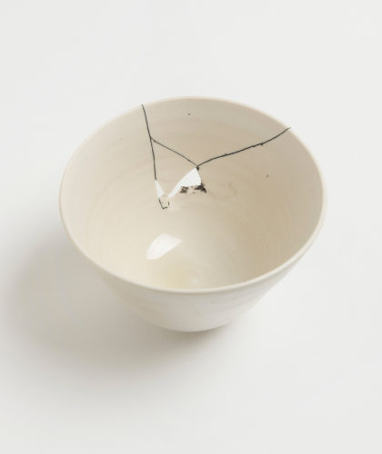 The Garnered - White Fracture 6 Series Bowl Romy Northover Ceramics The Garnered 1
