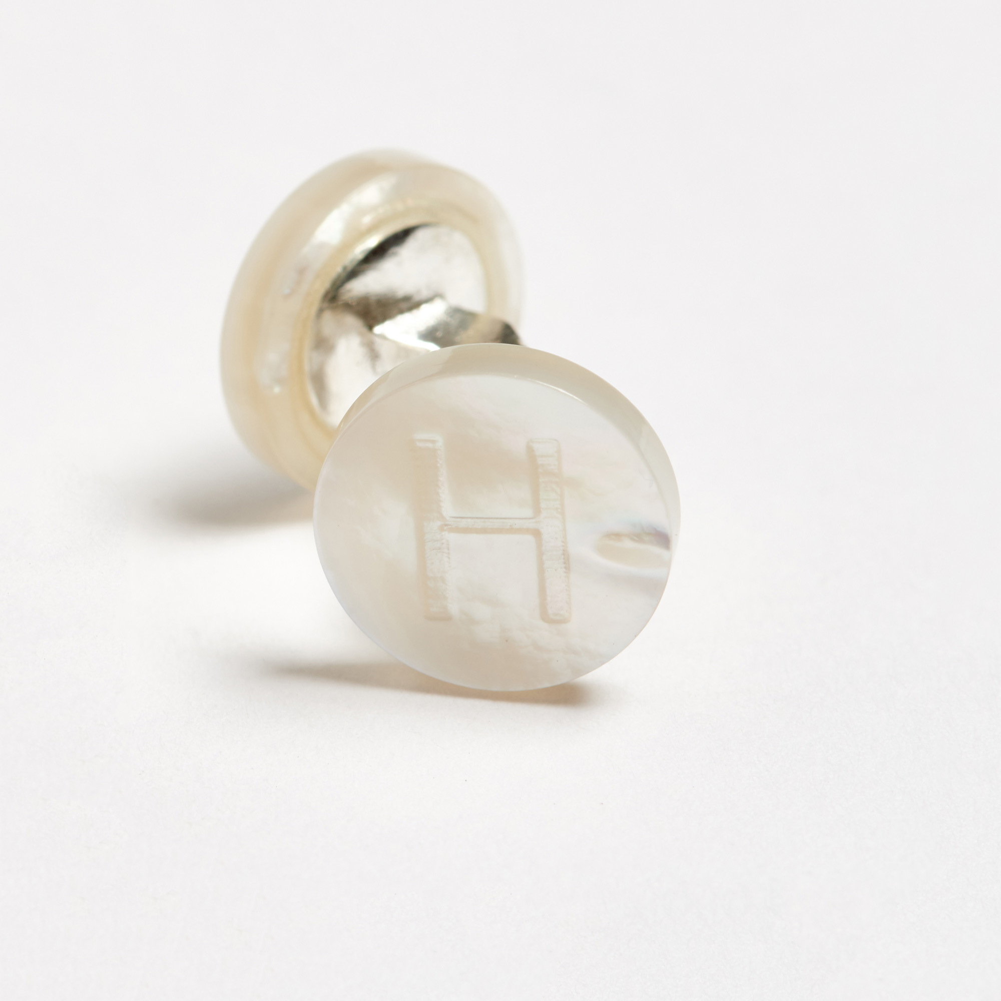 Mother-of-Pearl Initial Alphabet Cufflinks - H Day Alphabet Samuel Gassmann Cufflinks The Garnered 67C
