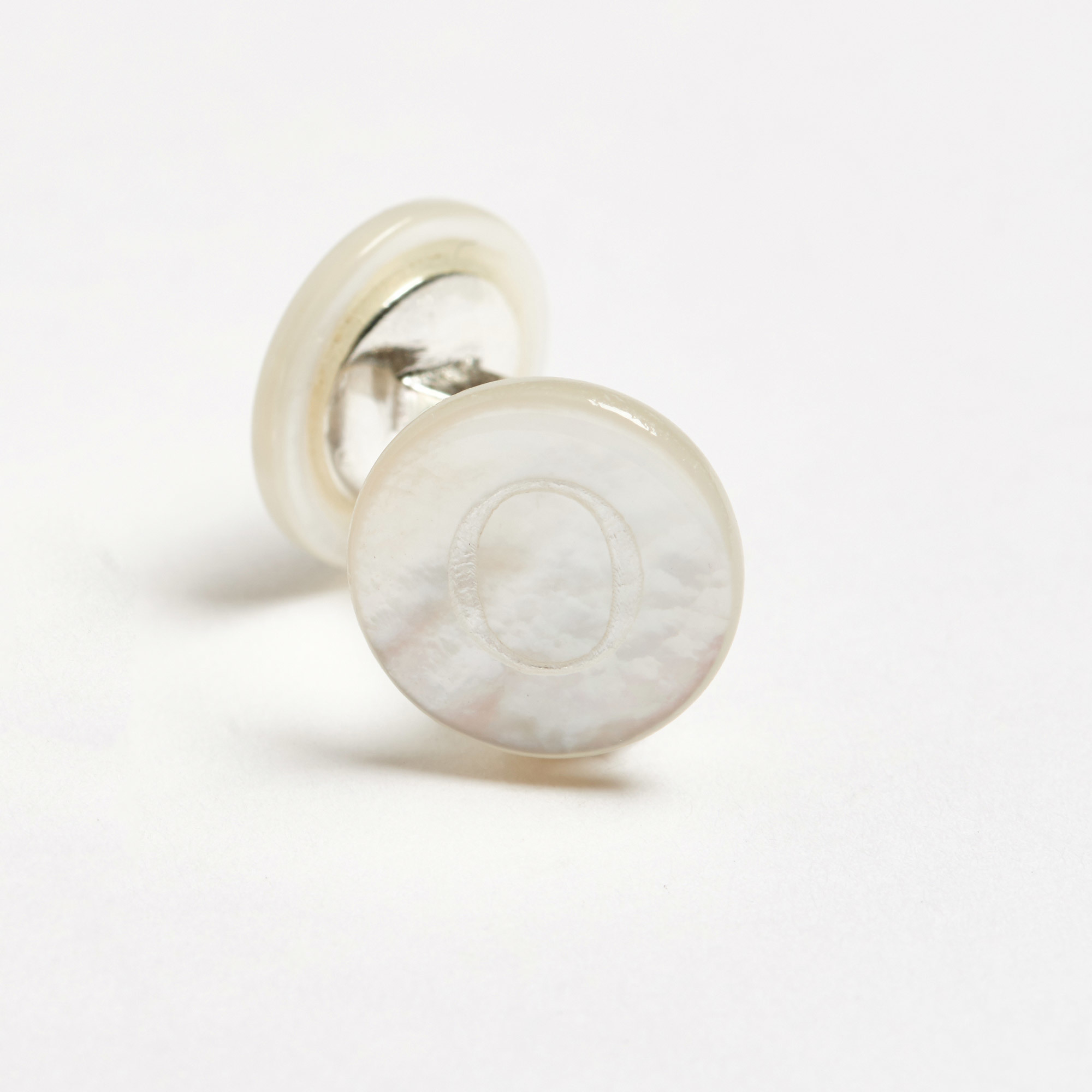Mother-of-Pearl Initial Alphabet Cufflinks - O Day Alphabet Samuel Gassmann Cufflinks The Garnered 74C