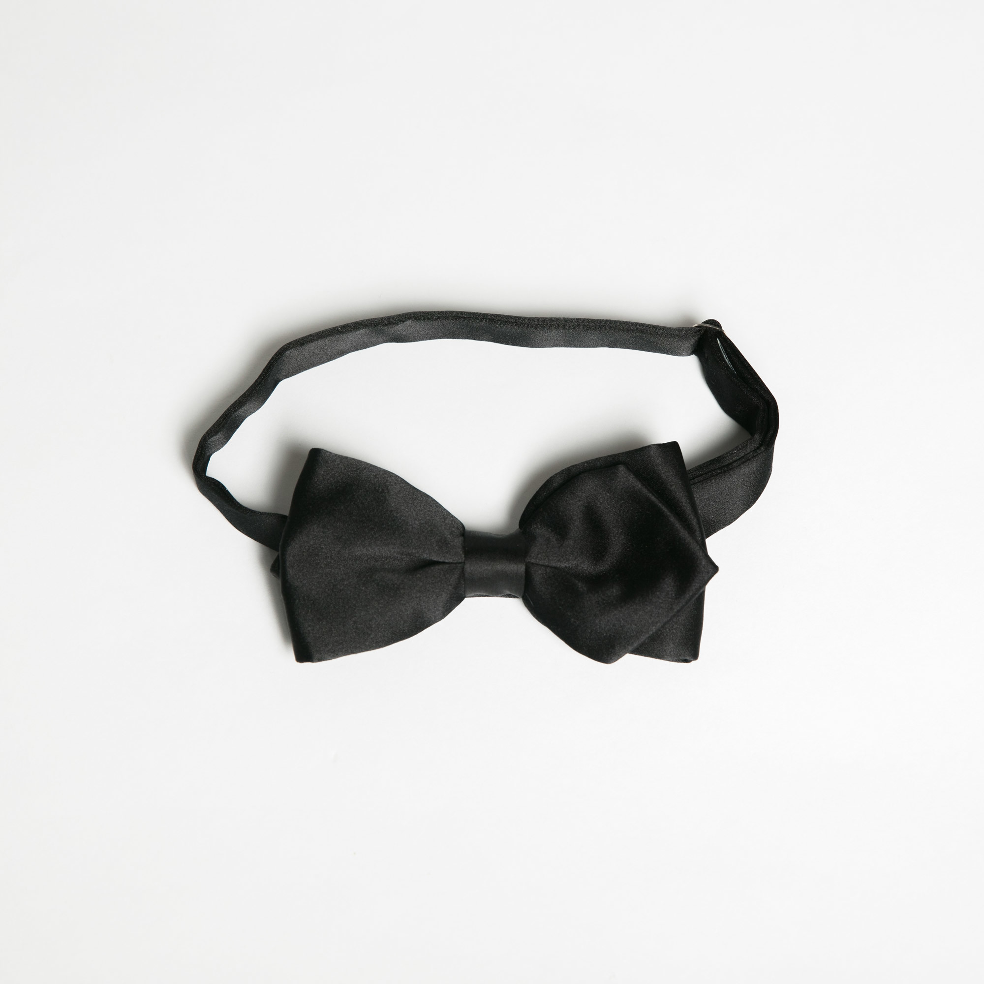 Black Satin Diamond Bow-tie - Black Satin Bowtie Maison F The Garnered 001