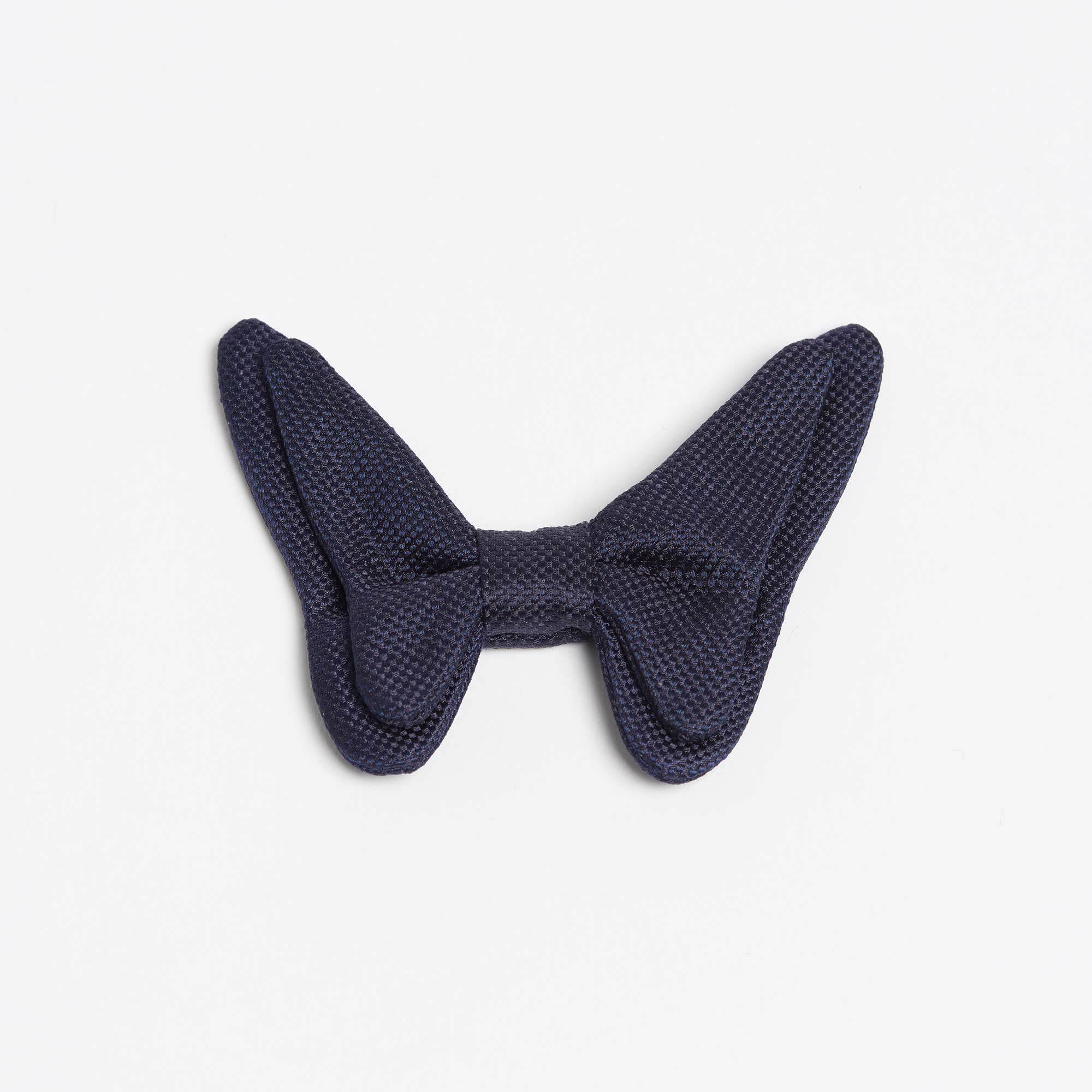 Butterfly Marine Silk Magnetic Bow-Tie - Bowtie Maison F Ties The Garnered 34