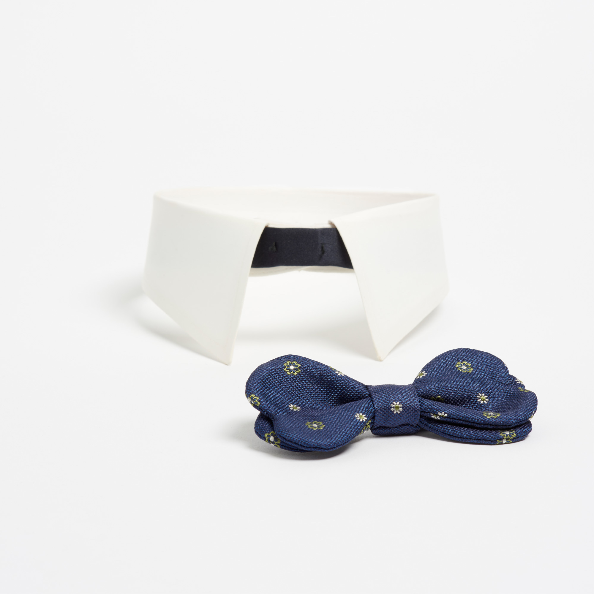 Four-Leaf Clover Silk Magnetic Bow-Tie - Bowtie Maison F Ties The Garnered 90