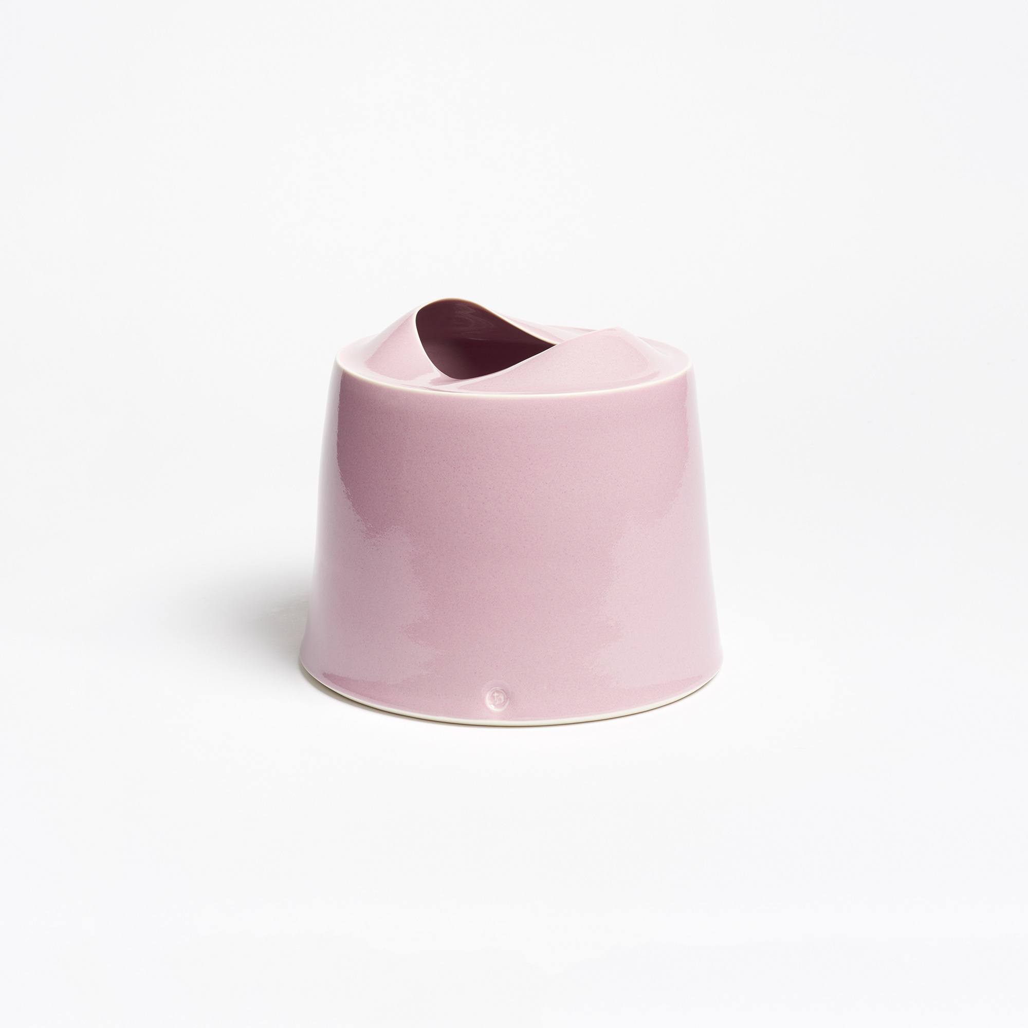 Small Wide Lilac Vessel - 90 Lilac Wide Vessel Small Tanya Gomez Ceramics The Garnered 57