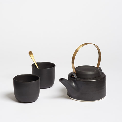The Garnered - Arielle De Gasquet Matte Black Teapot Set The Garnered Thumb