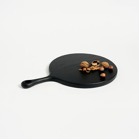 The Garnered - Black Circular Cutting Board Blackcreek Mercantile Wood The Garnered Styled Thumbnail