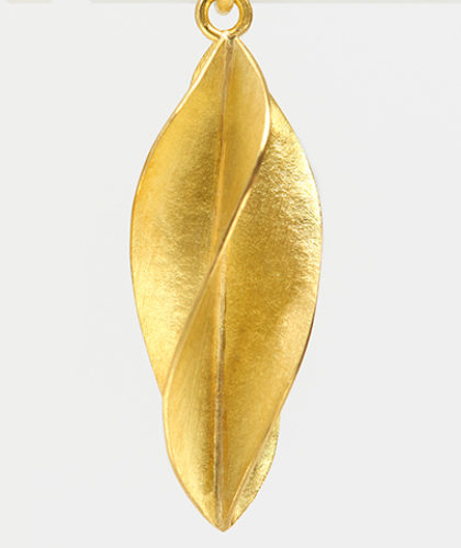 The Garnered - The Garnered Jean Scott Moncrieff 18Ct Earstuds With Drop Twist Detail Thumbnail