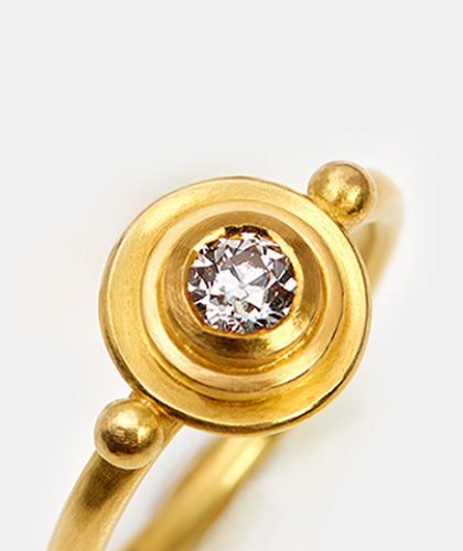 The Garnered - The Garnered Jean Scott Moncrieff Brilliant Cut Diamond Ring Detail Thumbnail