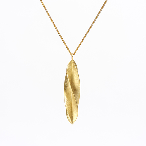 The Garnered - The Garnered Jean Scott Moncrieff 18Ct Tapered Twist Pendant Thumbnail