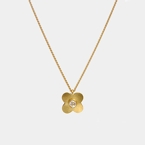 The Garnered - The Garnered Jean Scott Moncrieff Hand Crafted Quatrefoil Pendant With Baroque Pearl Thumbnail