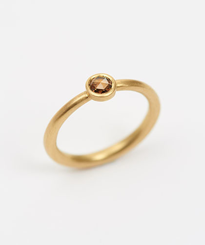 The Garnered - Jean Scott Moncrieff Gold Tapered Ring Cognac Diamond The Garnered Thumbnail