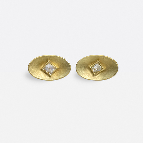 The Garnered - Jean Scott Moncrieff Gold Earstuds Octahedral Diamonds The Garnered Thumbnail