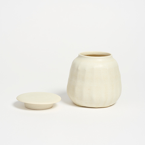 The Garnered - The Garnered Olivia Horley Fine Ceramics Lidded Jar White Alt Thumbnail